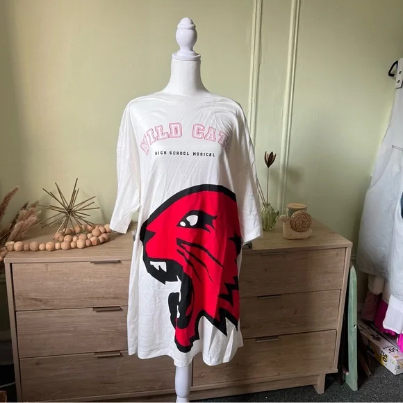 DISNEY Red Black High School Musical Bolton Jersey Midi Dress Graphic T-Shirt - Picture 4 of 14